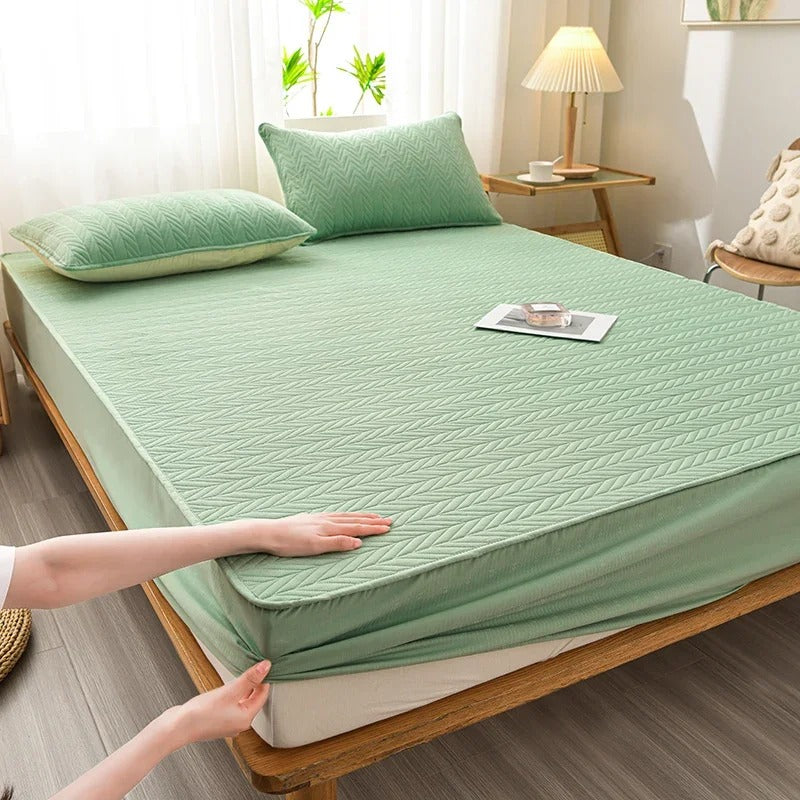 Antibacterial Quilted Bed Sheet Non-Slip Bed Cover Mattress for King, Queen, Full, and Twin Bedsheets