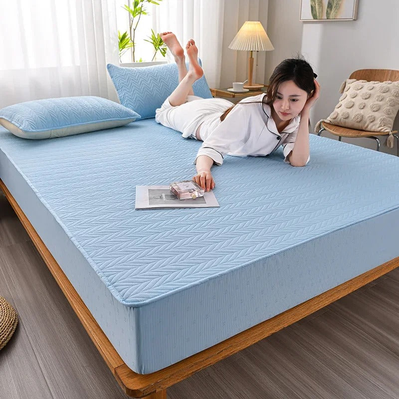 Antibacterial Quilted Bed Sheet Non-Slip Bed Cover Mattress for King, Queen, Full, and Twin Bedsheets