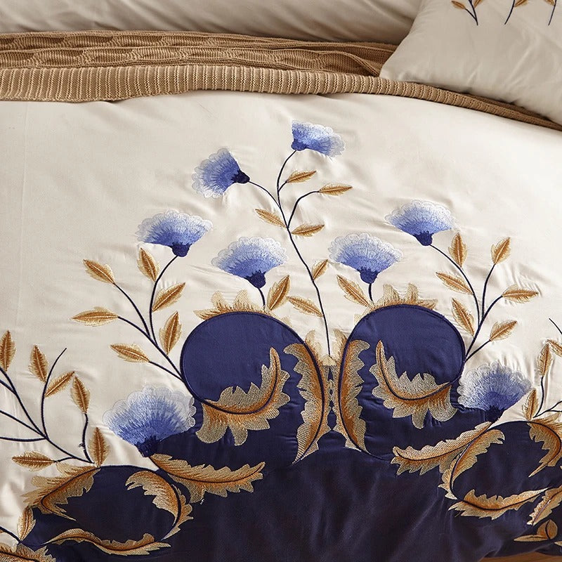 Chic Embroidered White Blue Luxury Bedding Set for King, Queen, Full, and Twin Bedsheets