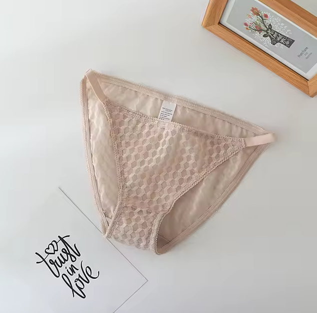 DM Mesh Seamless Panties Sports Women Briefs Low Rise Underwear Sexy Honeycomb Breathable Lingerie Translucent Pant For Female