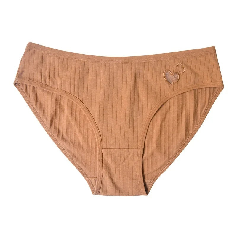 1pcs Women Panties Sexy Underwear Student Cute Mid-Waisted Briefs Female Ventilation Soft Cotton Women's Underpants