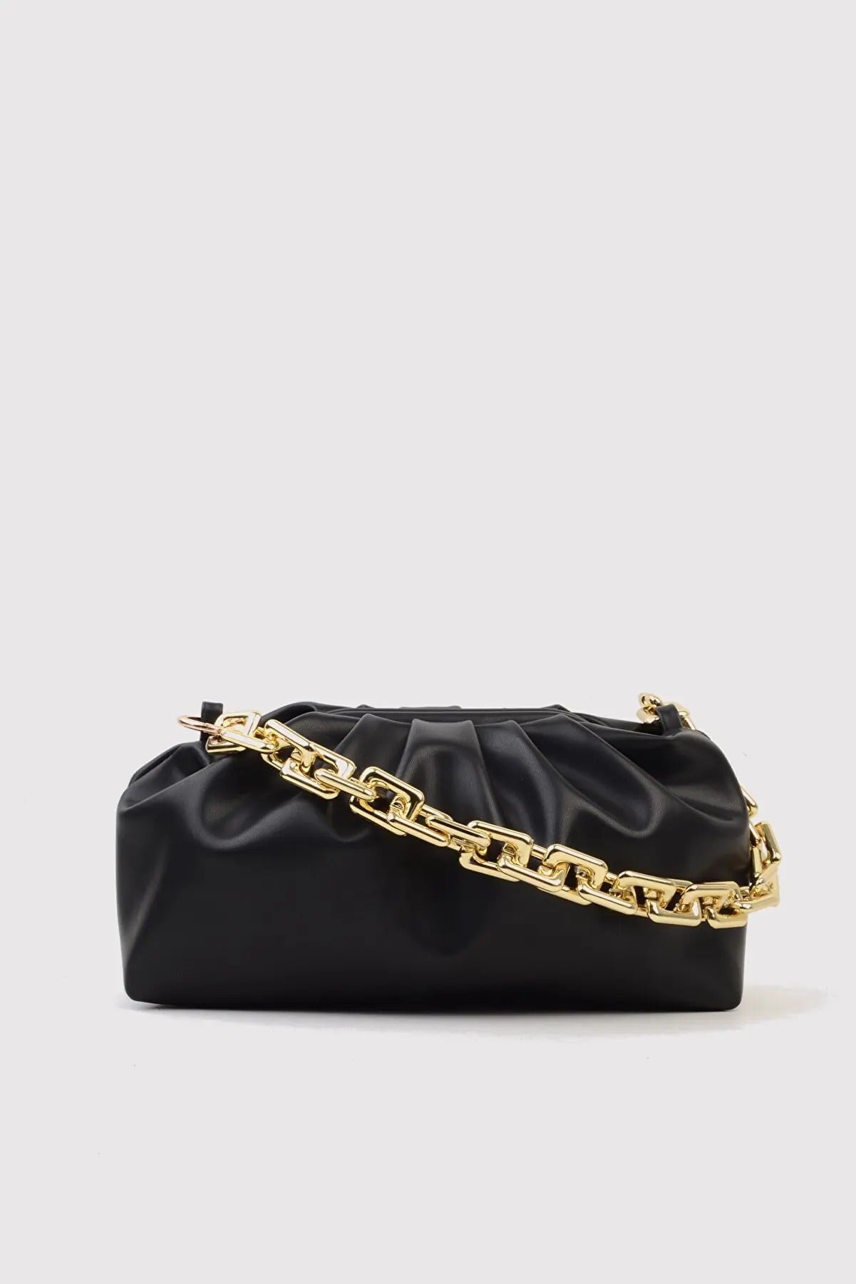 Women Golden Chain Hand Bag 30x16x13 cm Artificial Leather Lined Elegant Design High Quality