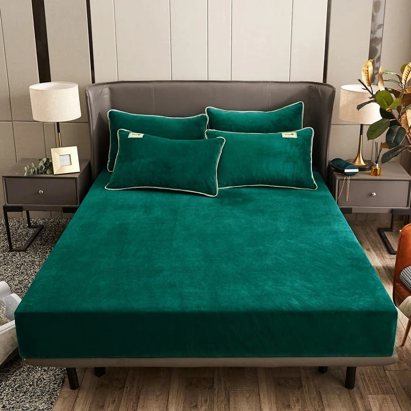 Velvet Fitted Sheets Winter Thick Warm Plush Bedspread with Elastic Band Bed Sheet for  King, Queen, Full, and Twin