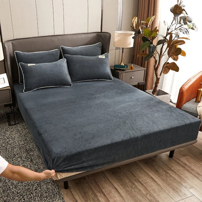 Velvet Fitted Sheets Winter Thick Warm Plush Bedspread with Elastic Band Bed Sheet for  King, Queen, Full, and Twin