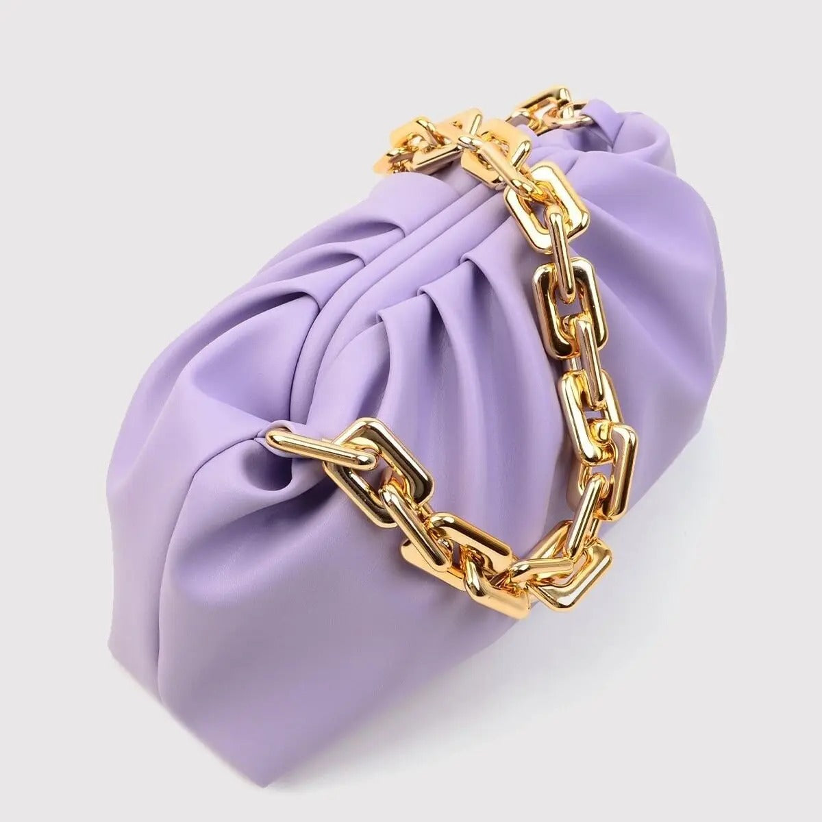 Women Golden Chain Hand Bag 30x16x13 cm Artificial Leather Lined Elegant Design High Quality
