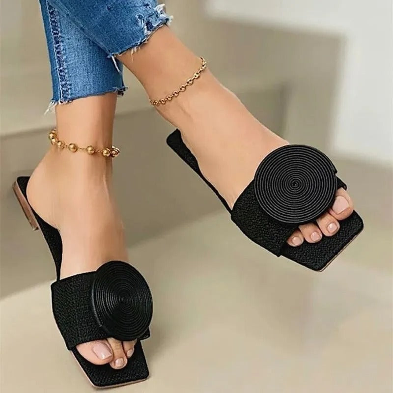 Flat Sandals Plus Size Round Buckle Solid Flats Female Casual Slippers Ladies Women Fashion Beach Shoes