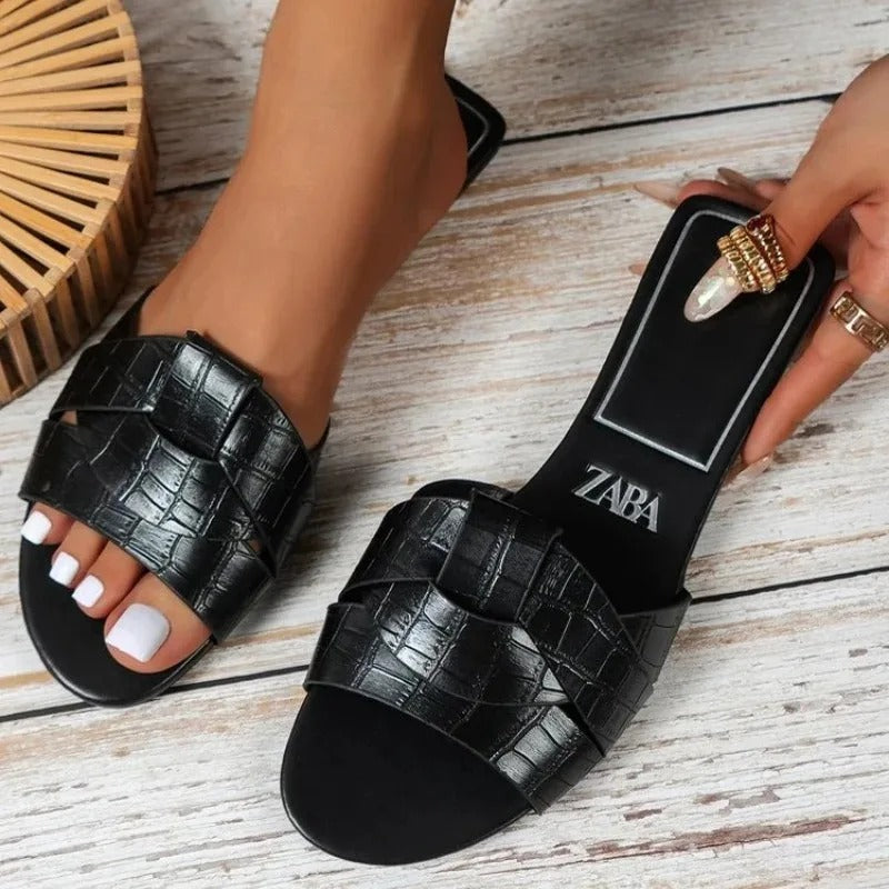 Women Designer Brand Flat Slippers Woven with Comfortable Women's Shoes Casual Bottom Slippers Woman Shoes