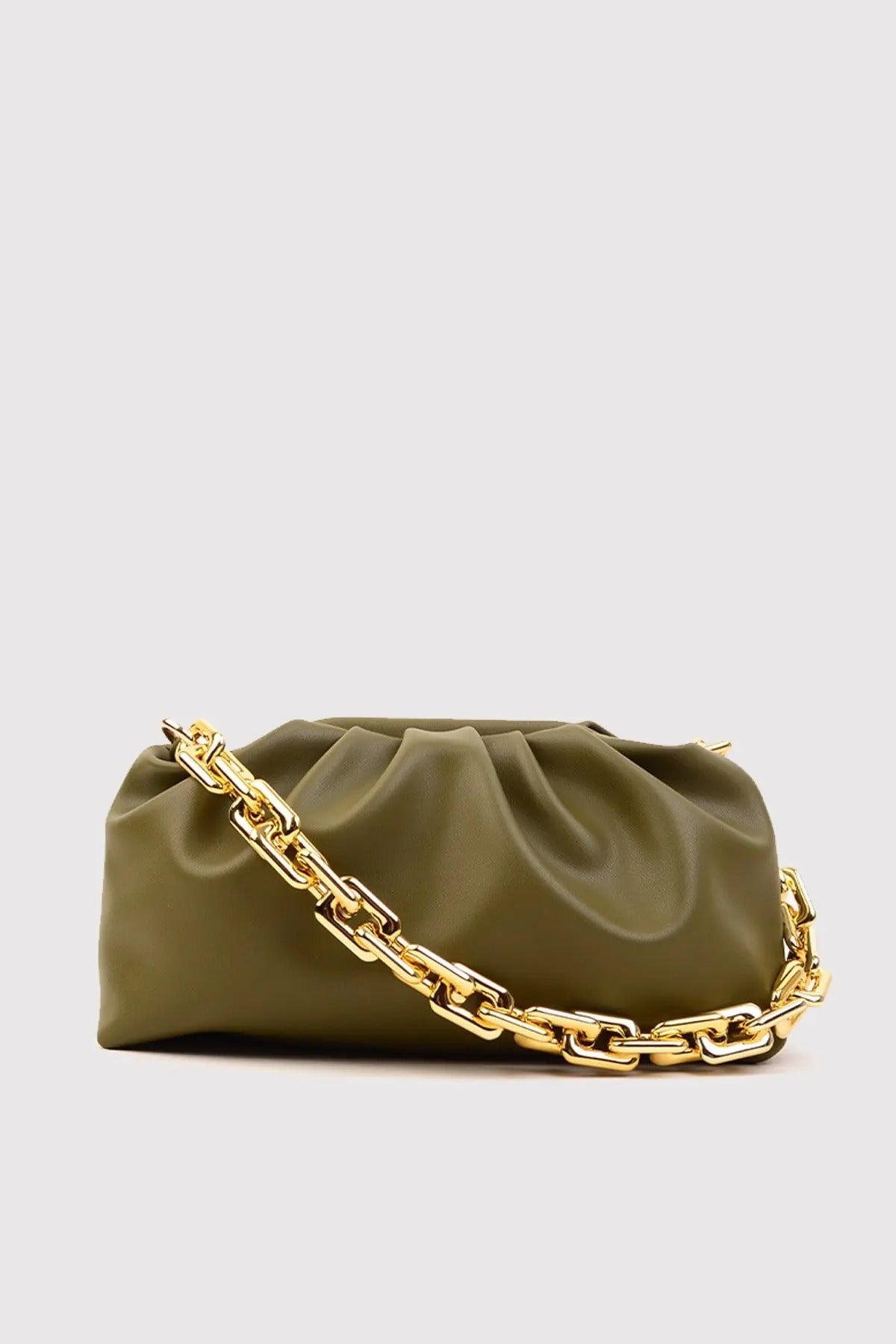 Women Golden Chain Hand Bag 30x16x13 cm Artificial Leather Lined Elegant Design High Quality