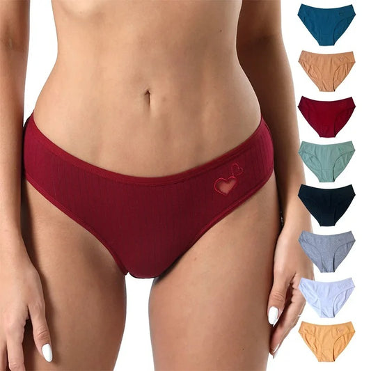 1pcs Women Panties Sexy Underwear Student Cute Mid-Waisted Briefs Female Ventilation Soft Cotton Women's Underpants
